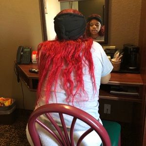 Meet your Posher, Delexis